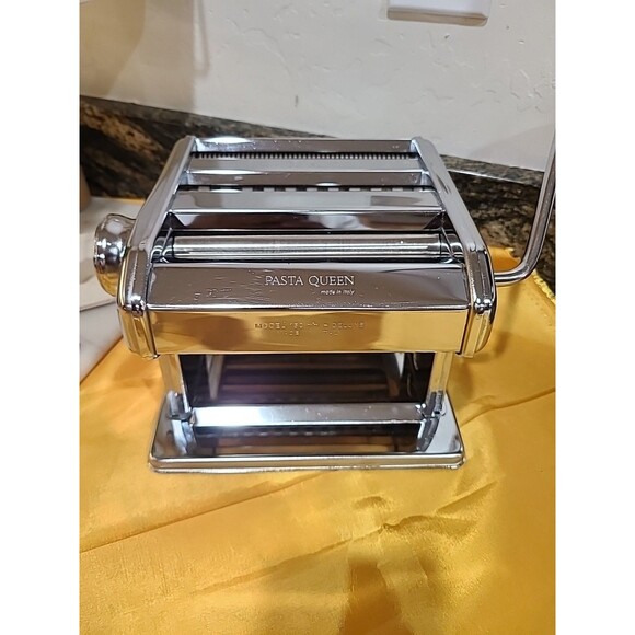 VINTAGE OPEN BOX OMC AMPIA Model 150 PASTA MACHINE - Picture 1 of 8